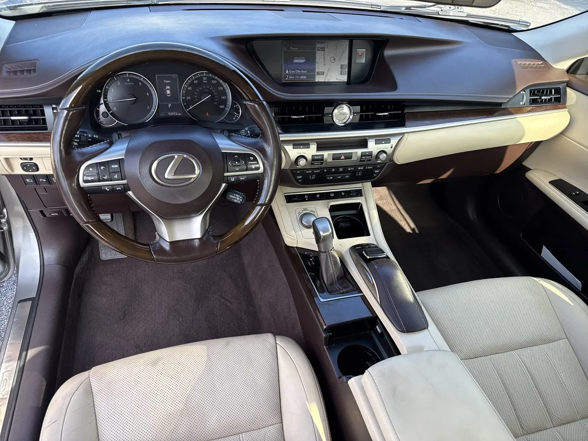 2016 LEXUS ES 350 thumbnail 16