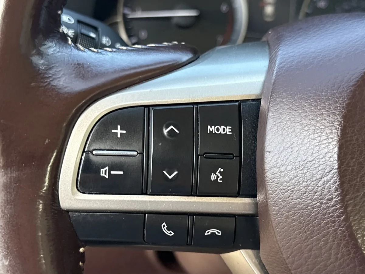 2016 LEXUS ES 350 thumbnail 19