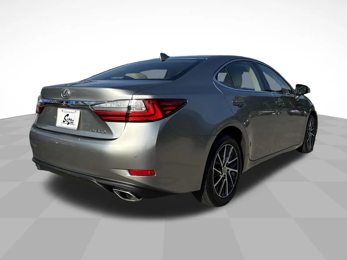2016 LEXUS ES 350 thumbnail 6