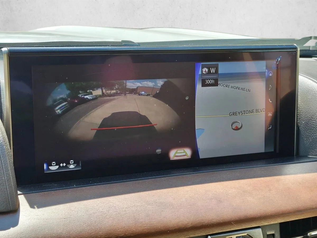 2016 LEXUS LX 570 thumbnail 15