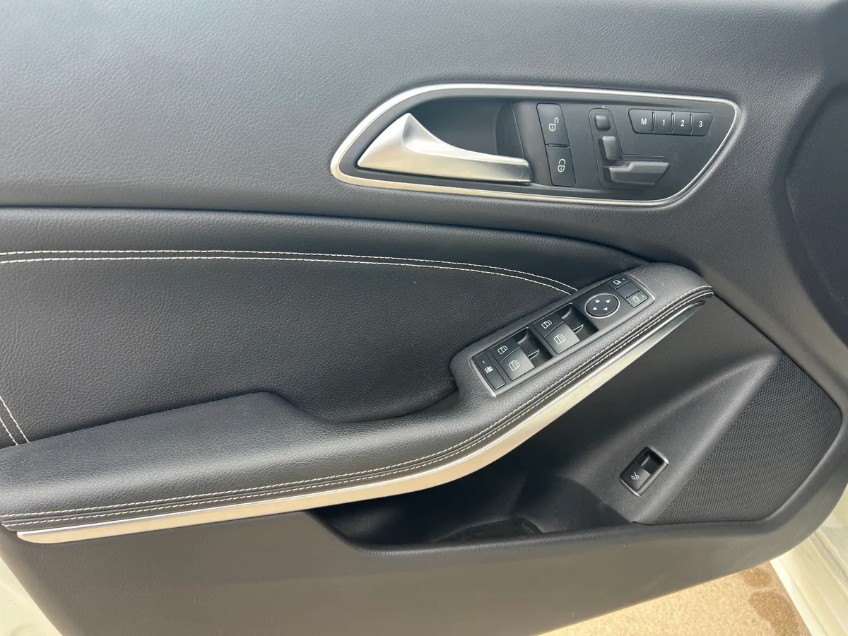2016 Mercedes-Benz CLA 250 CLA 250 thumbnail 14
