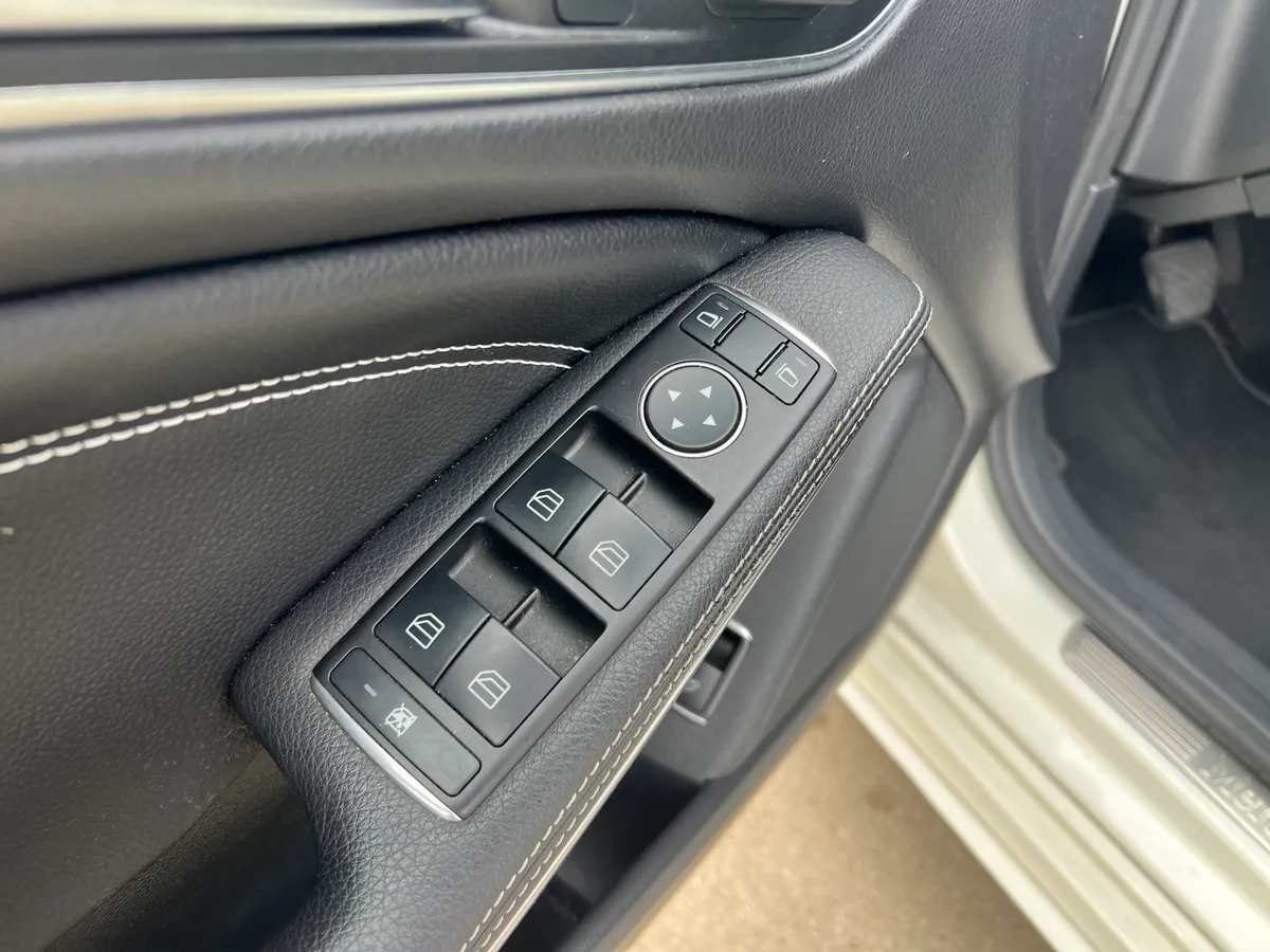 2016 Mercedes-Benz CLA 250 CLA 250 thumbnail 15