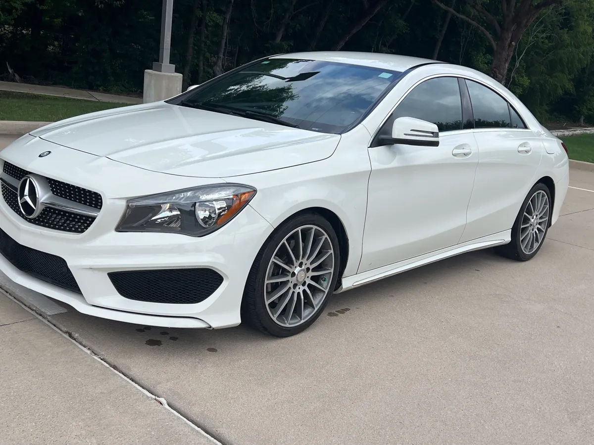 2016 Mercedes-Benz CLA 250 CLA 250 thumbnail 4