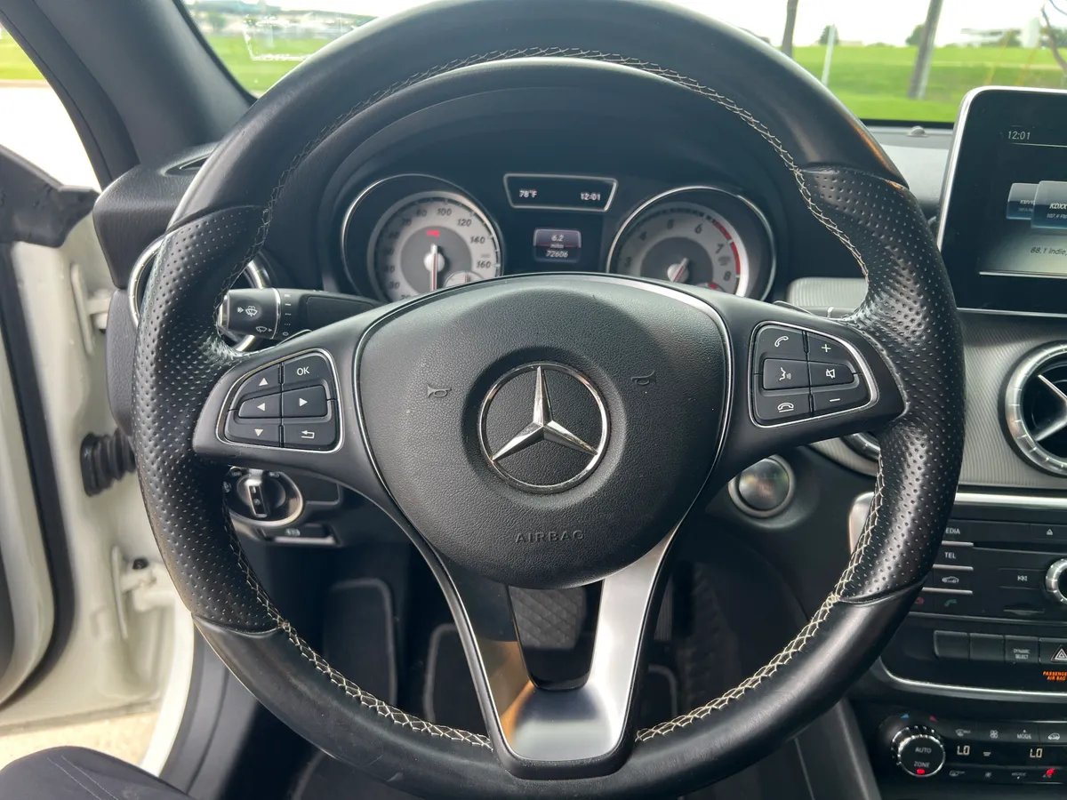 2016 Mercedes-Benz CLA 250 CLA 250 thumbnail 7