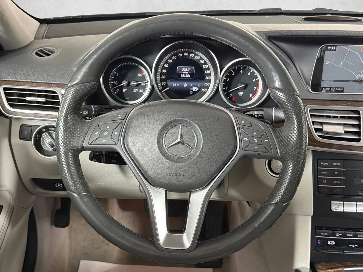 2016 Mercedes-Benz E-Class E 350 Luxury thumbnail 26