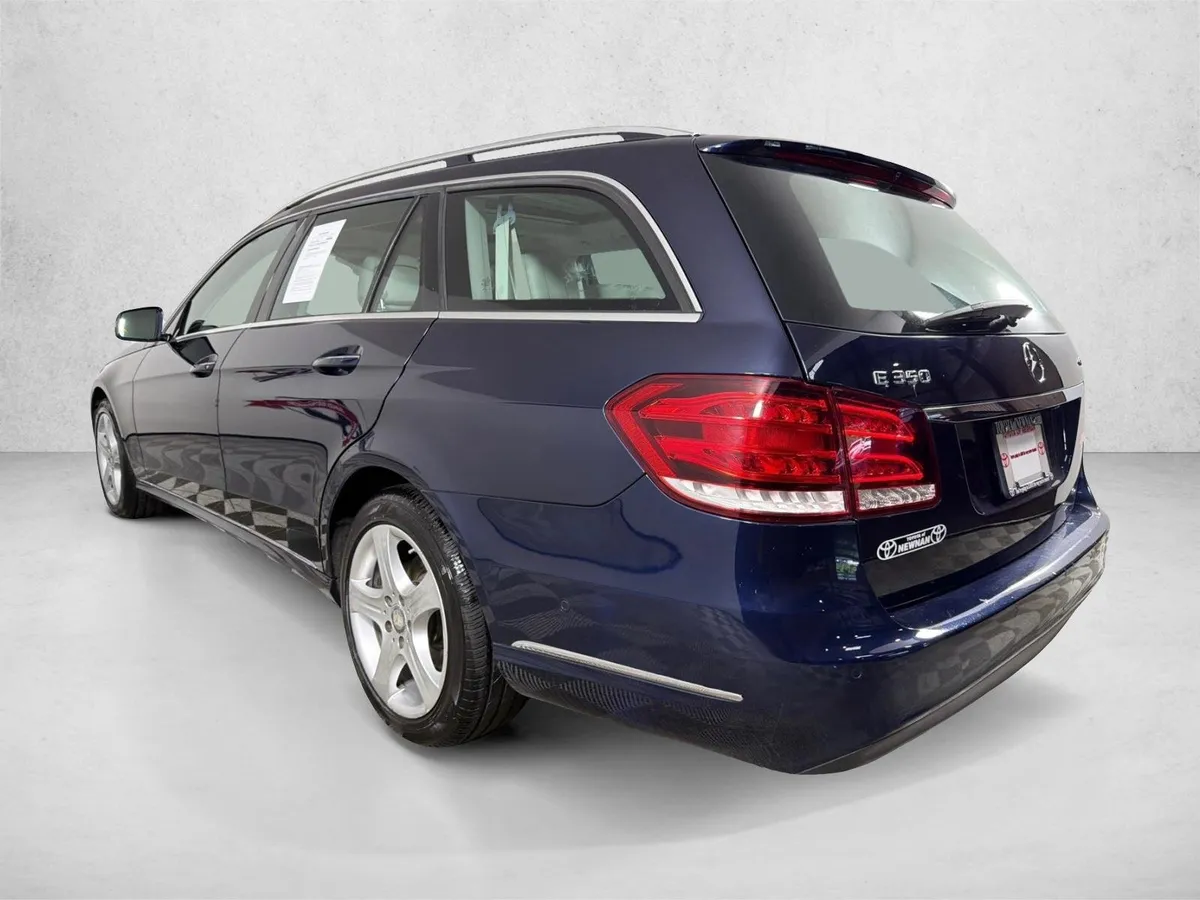 2016 Mercedes-Benz E-Class E 350 Luxury thumbnail 7