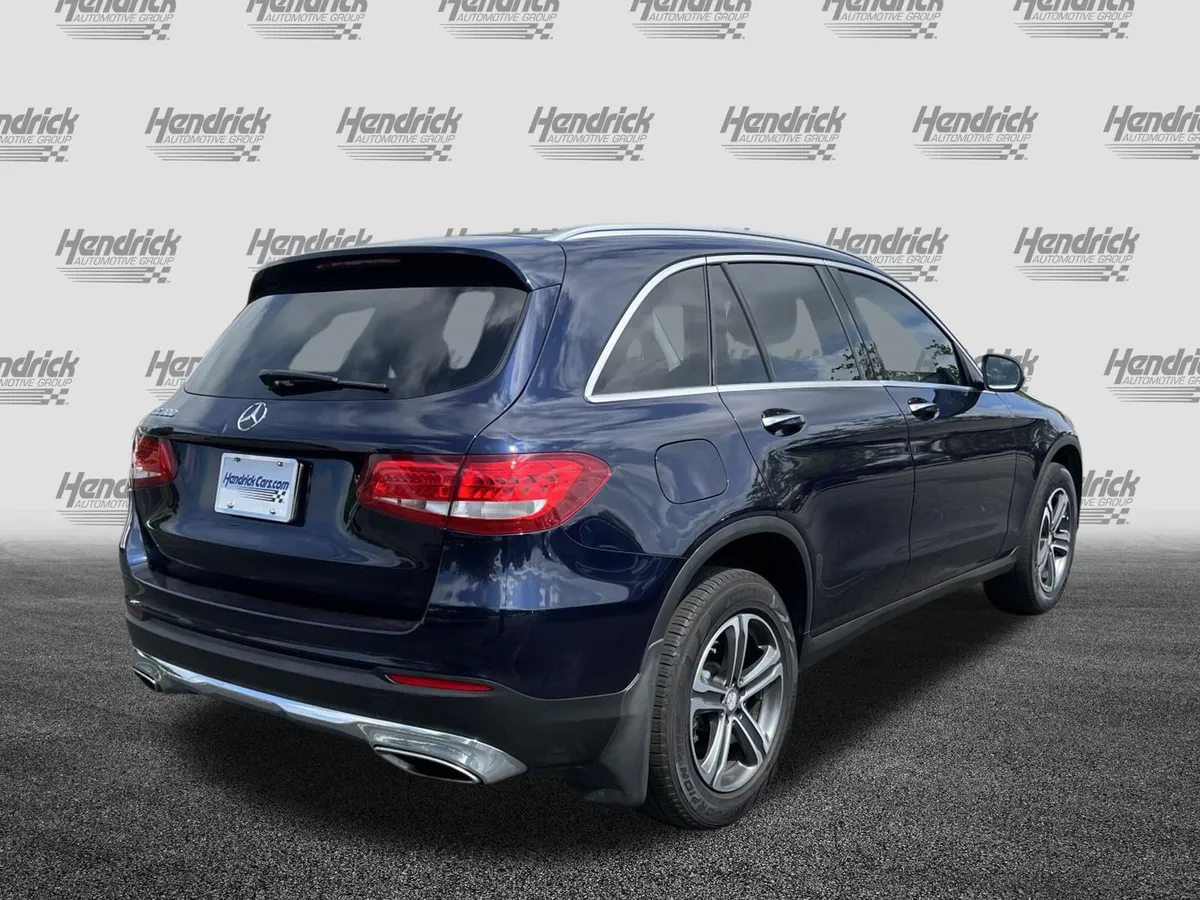 2016 Mercedes-Benz GLC 300 thumbnail 10