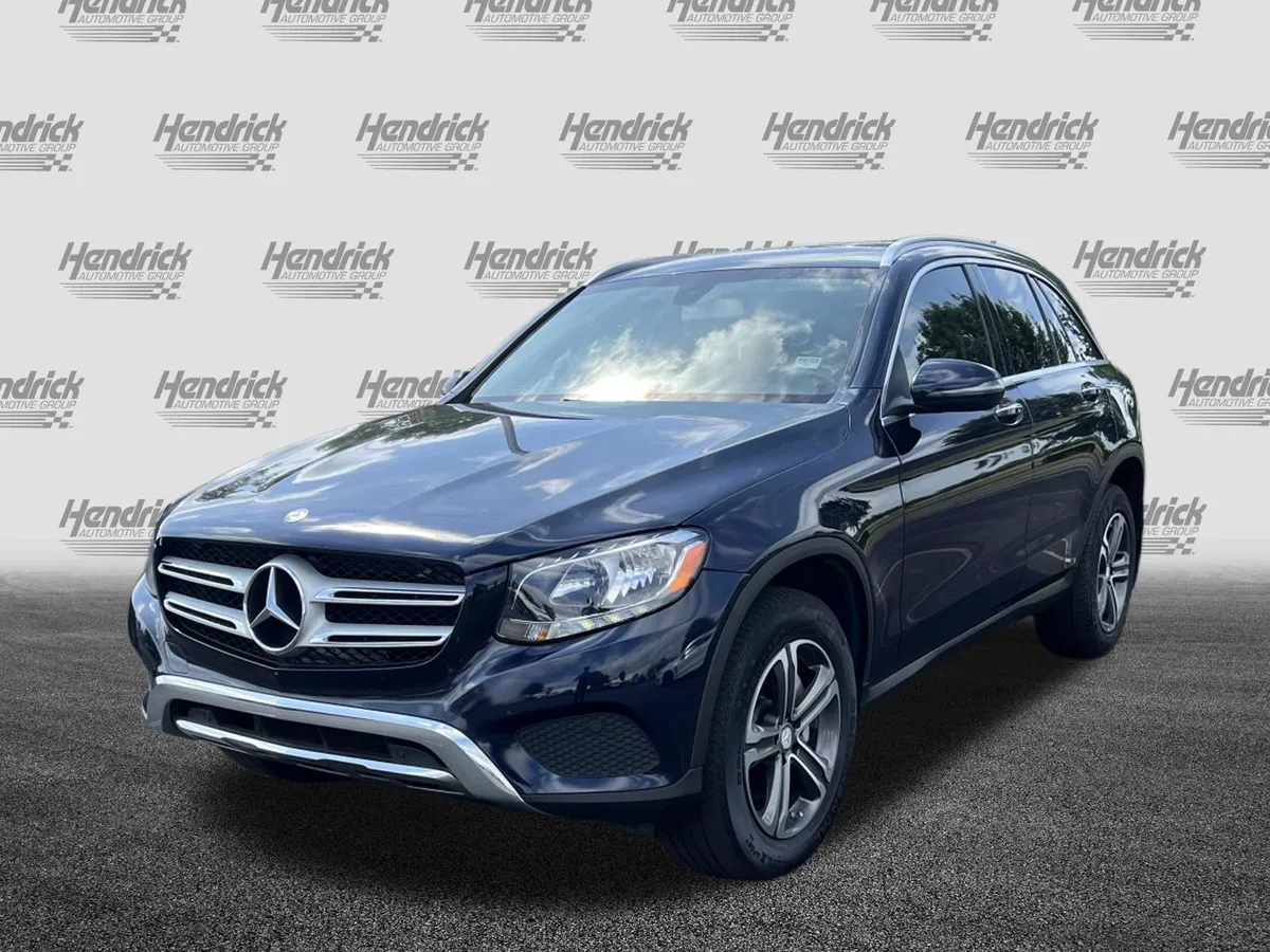 2016 Mercedes-Benz GLC 300 thumbnail 4