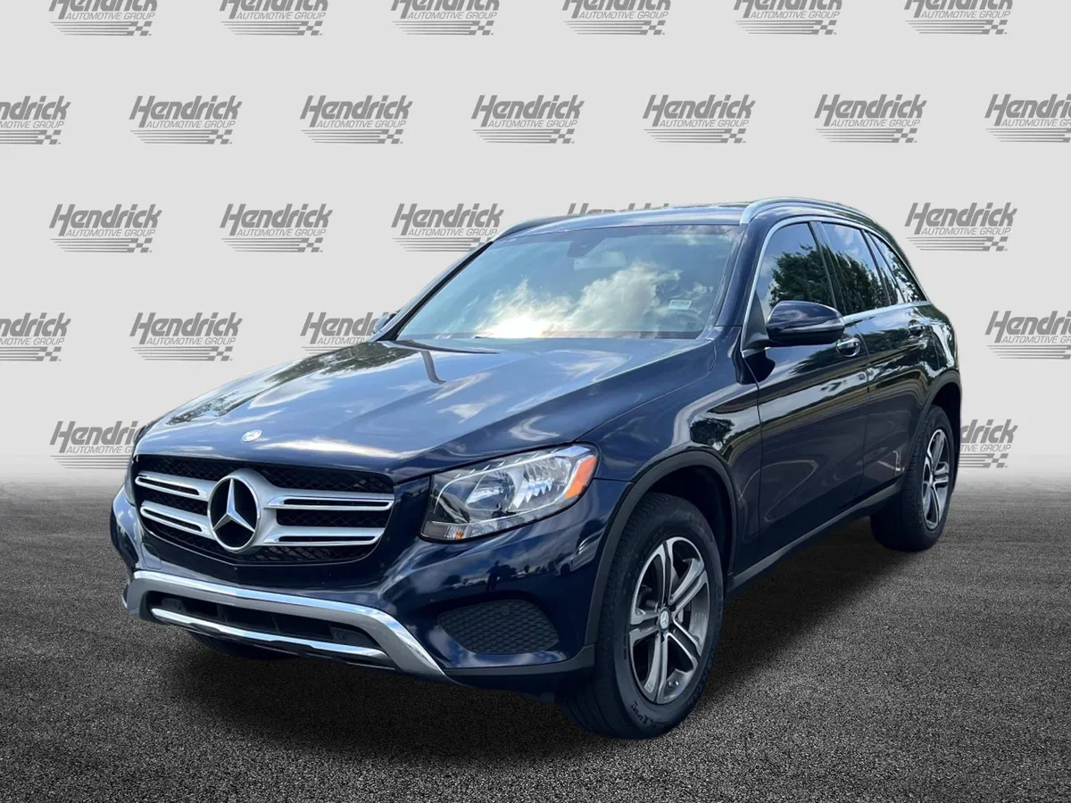 2016 Mercedes-Benz GLC 300 thumbnail 5