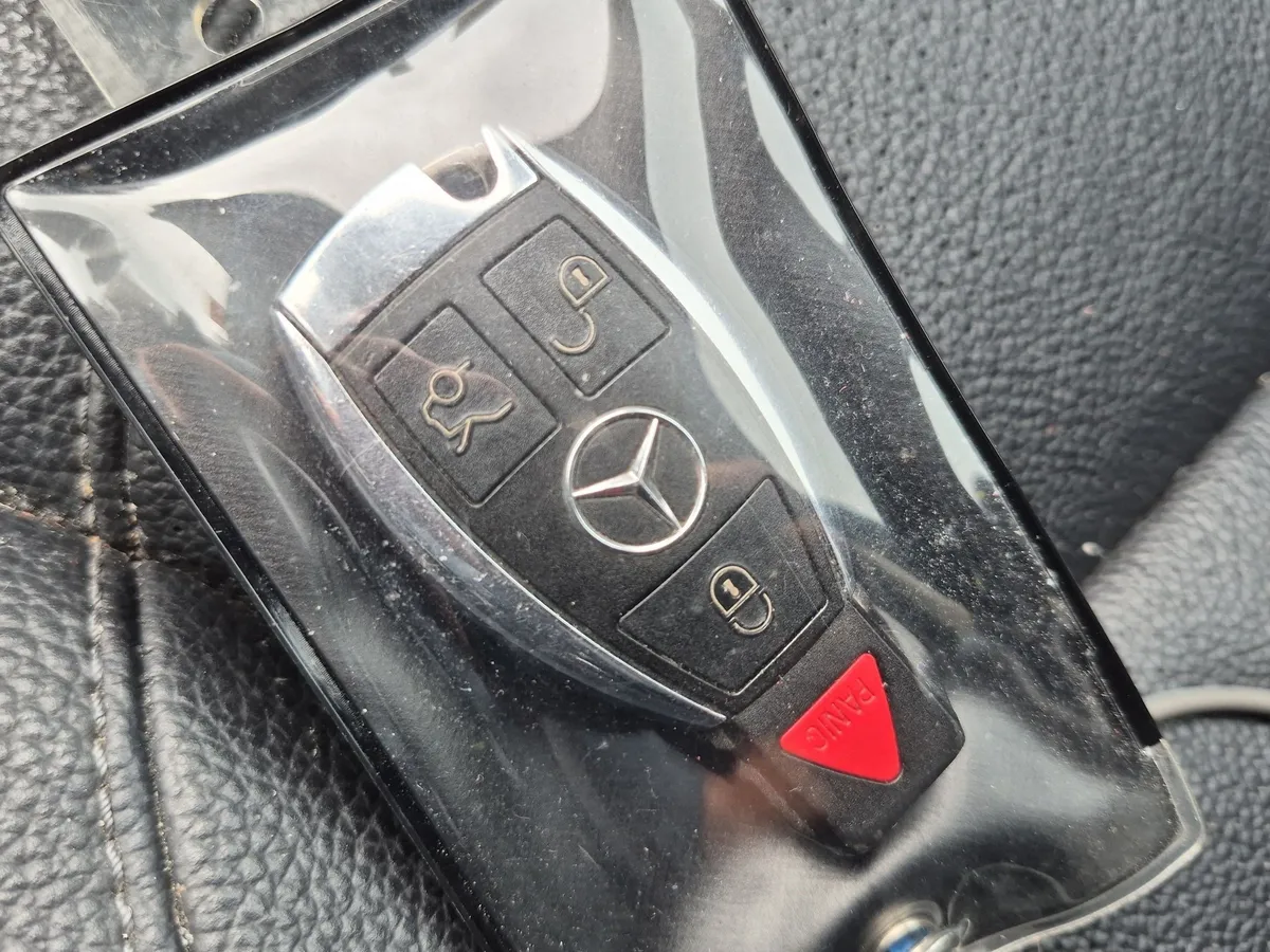 2016 Mercedes-Benz GLE 350 thumbnail 24