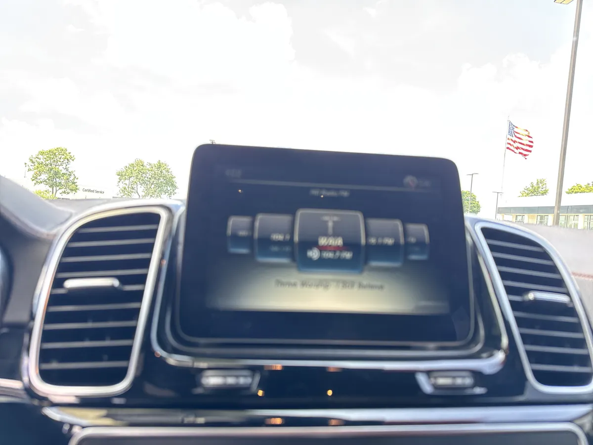 2016 Mercedes-Benz GLE GLE 450 AMG® thumbnail 23