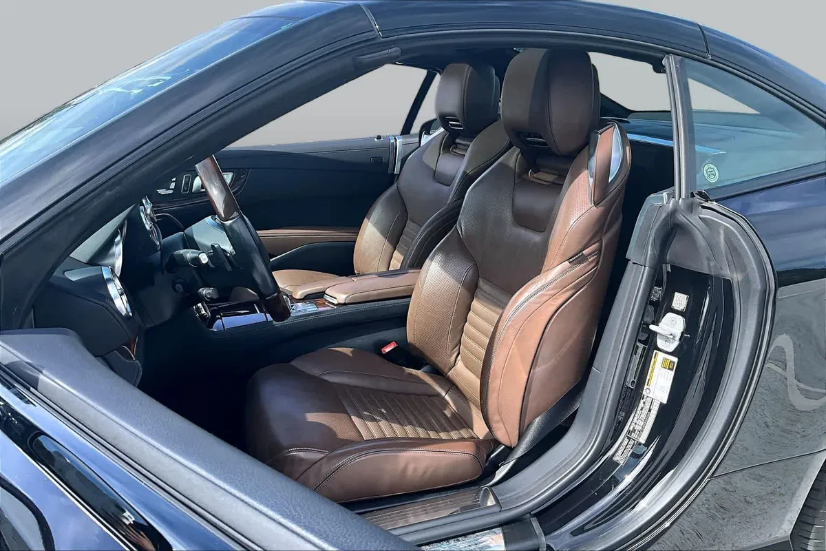 2016 Mercedes-Benz SL 550 SL 550 thumbnail 7