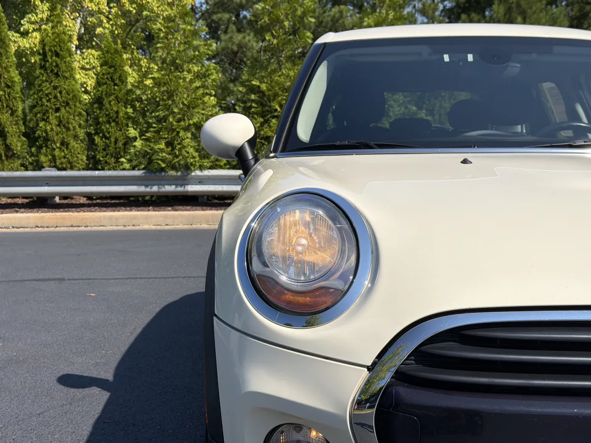 2016 MINI Cooper Hardtop 4 Door thumbnail 37