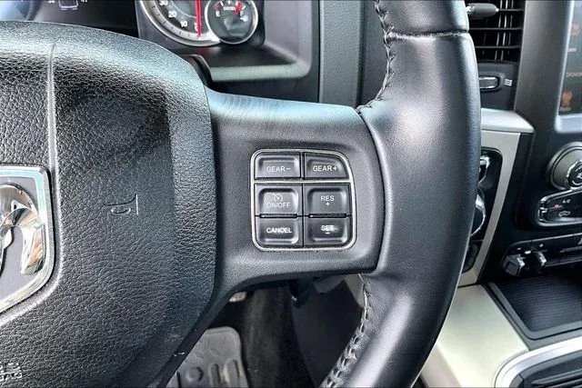 2016 Ram 1500 Big Horn thumbnail 11