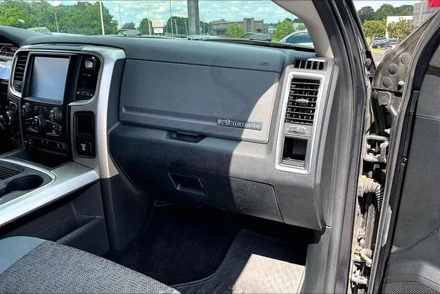 2016 Ram 1500 Big Horn thumbnail 21