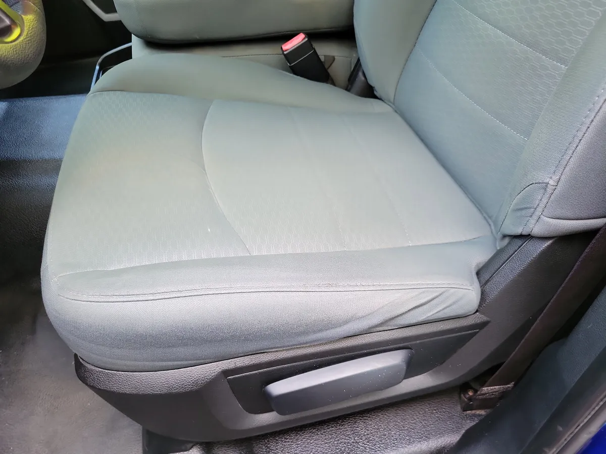 2016 Ram 1500 Tradesman thumbnail 10