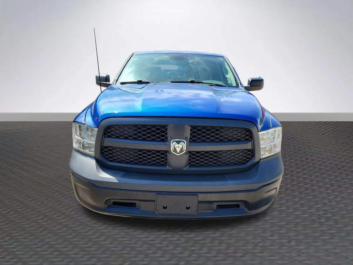 2016 Ram 1500 Tradesman thumbnail 2