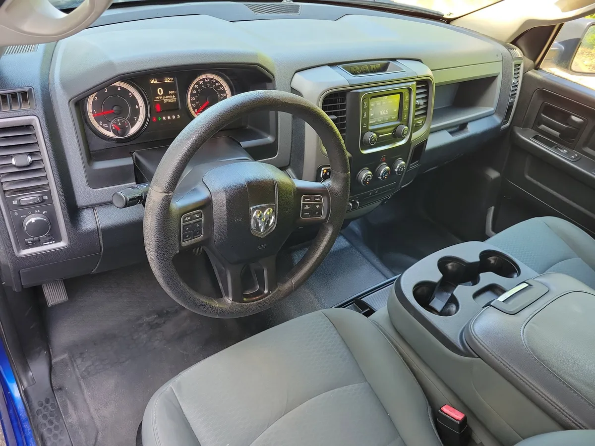 2016 Ram 1500 Tradesman thumbnail 8