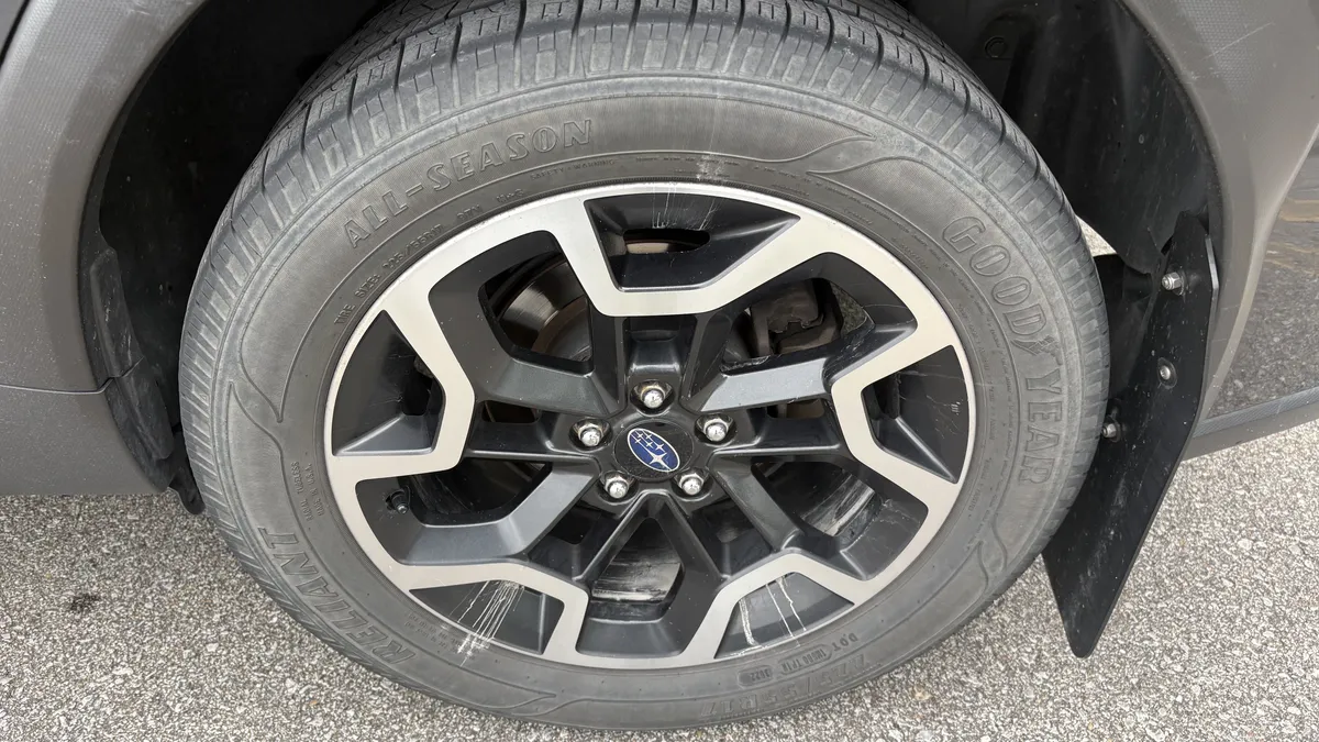 2016 Subaru Crosstrek Premium thumbnail 12