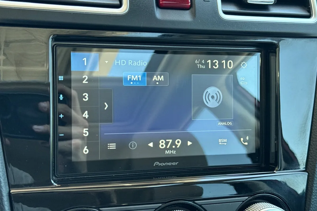 2016 Subaru Forester 2.5i Premium thumbnail 22