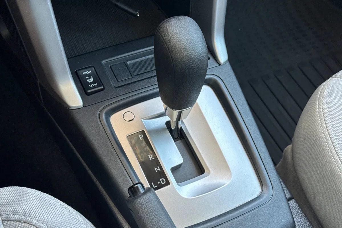 2016 Subaru Forester 2.5i Premium thumbnail 25
