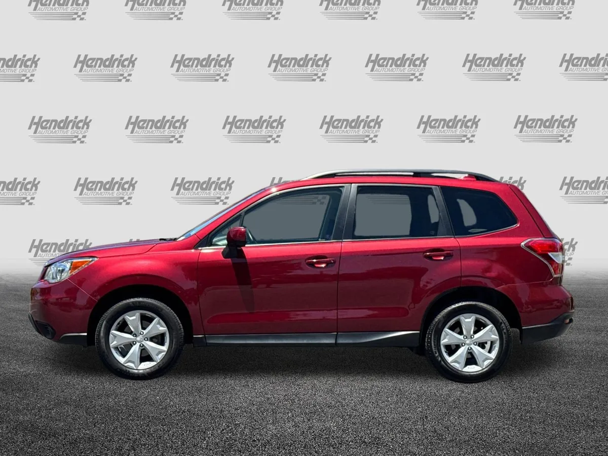 2016 Subaru Forester 2.5i Premium thumbnail 7