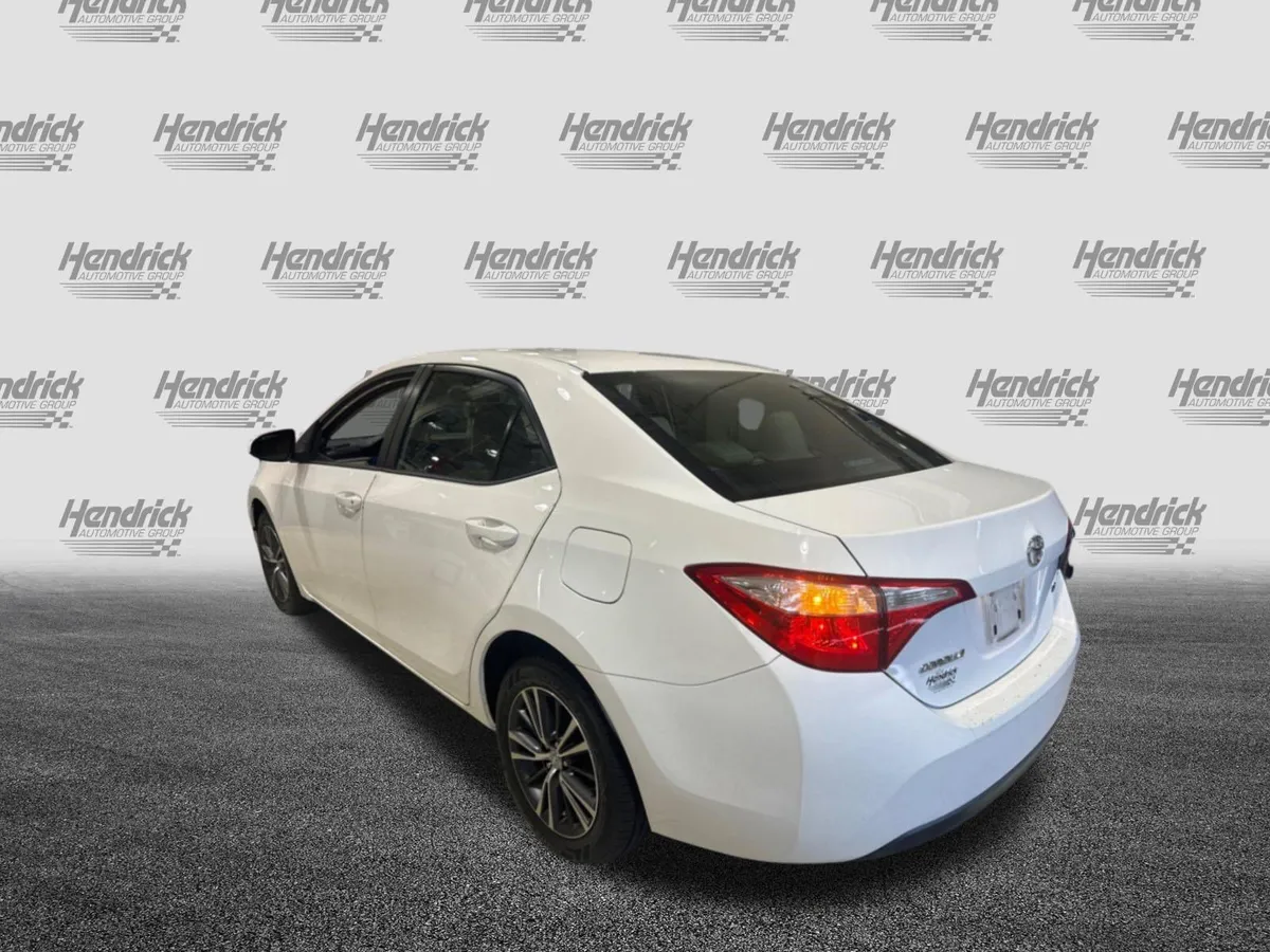 2016 Toyota Corolla LE Plus thumbnail 8