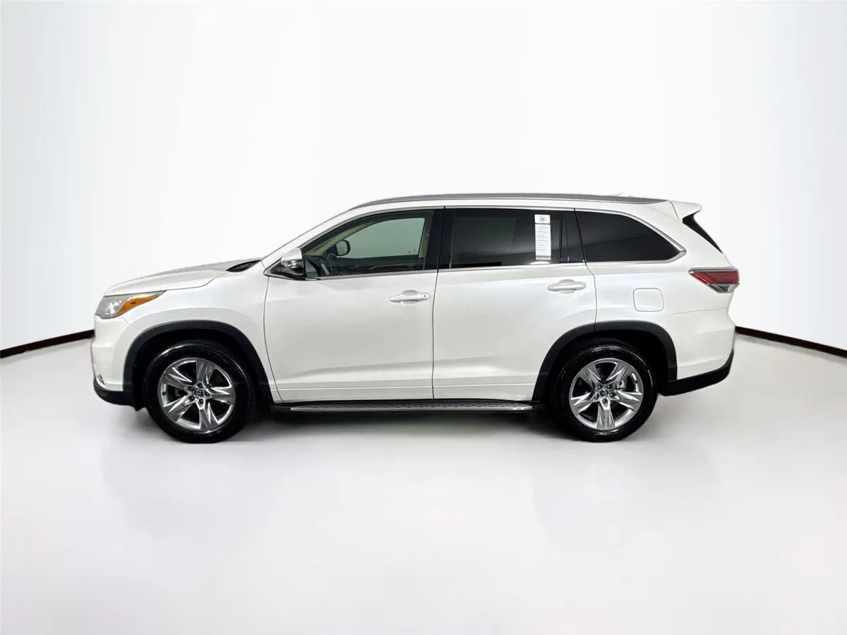 2016 Toyota Highlander Limited thumbnail 14