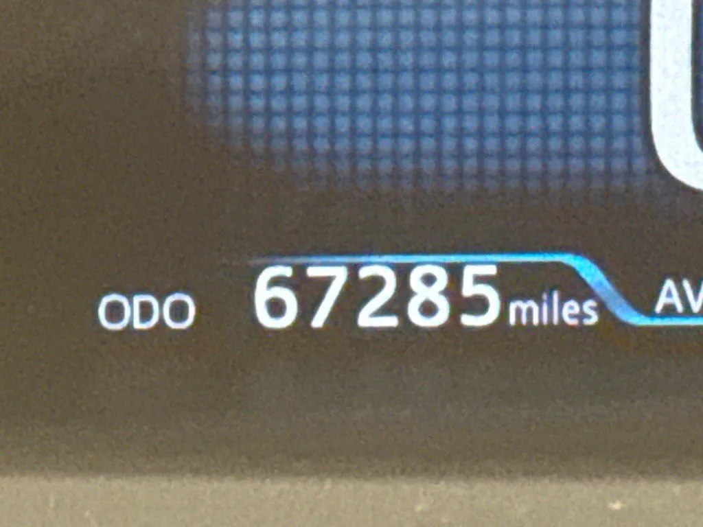 2016 Toyota Prius Two thumbnail 45