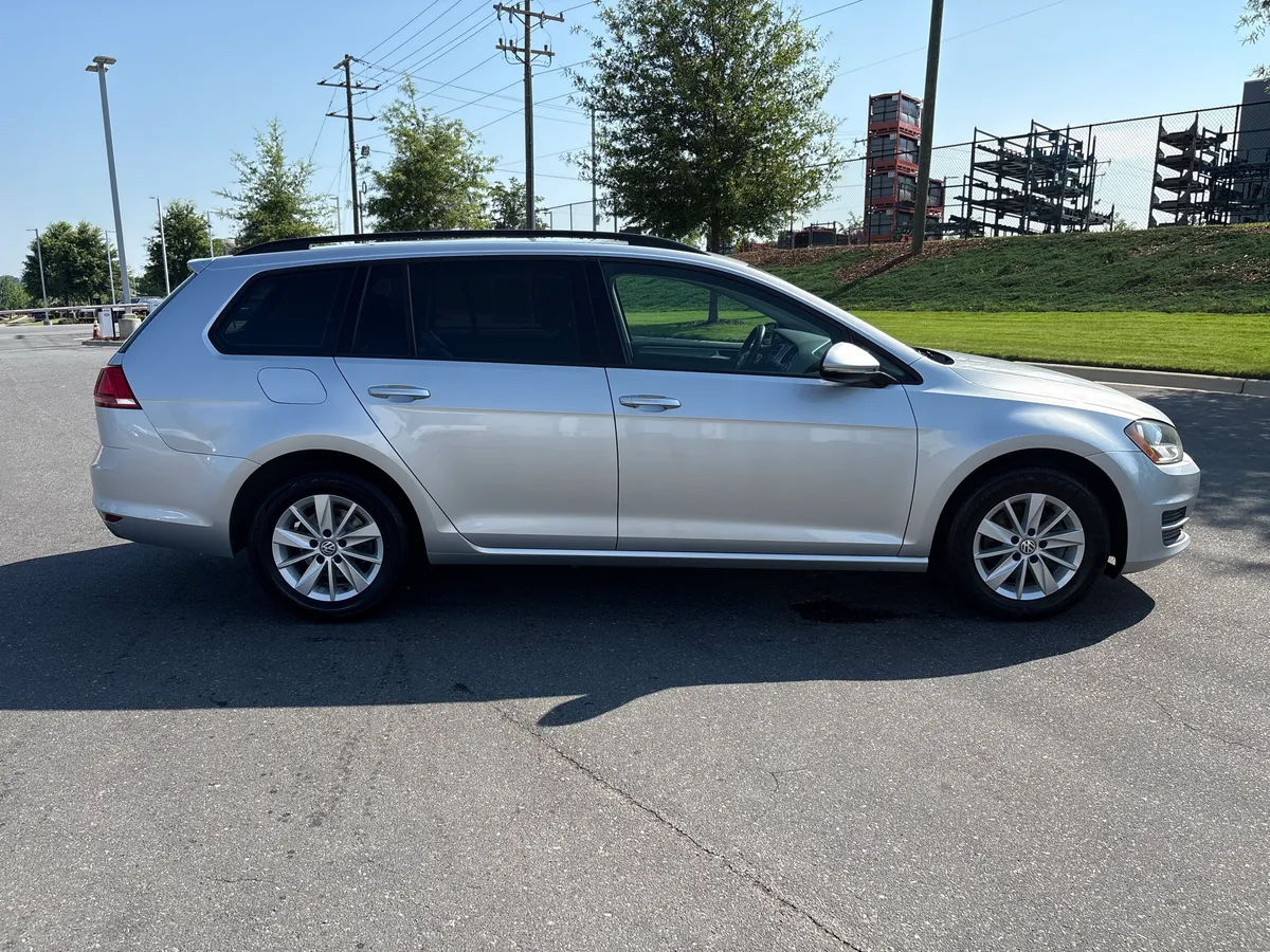 2016 Volkswagen Golf SportWagen TSI S thumbnail 10