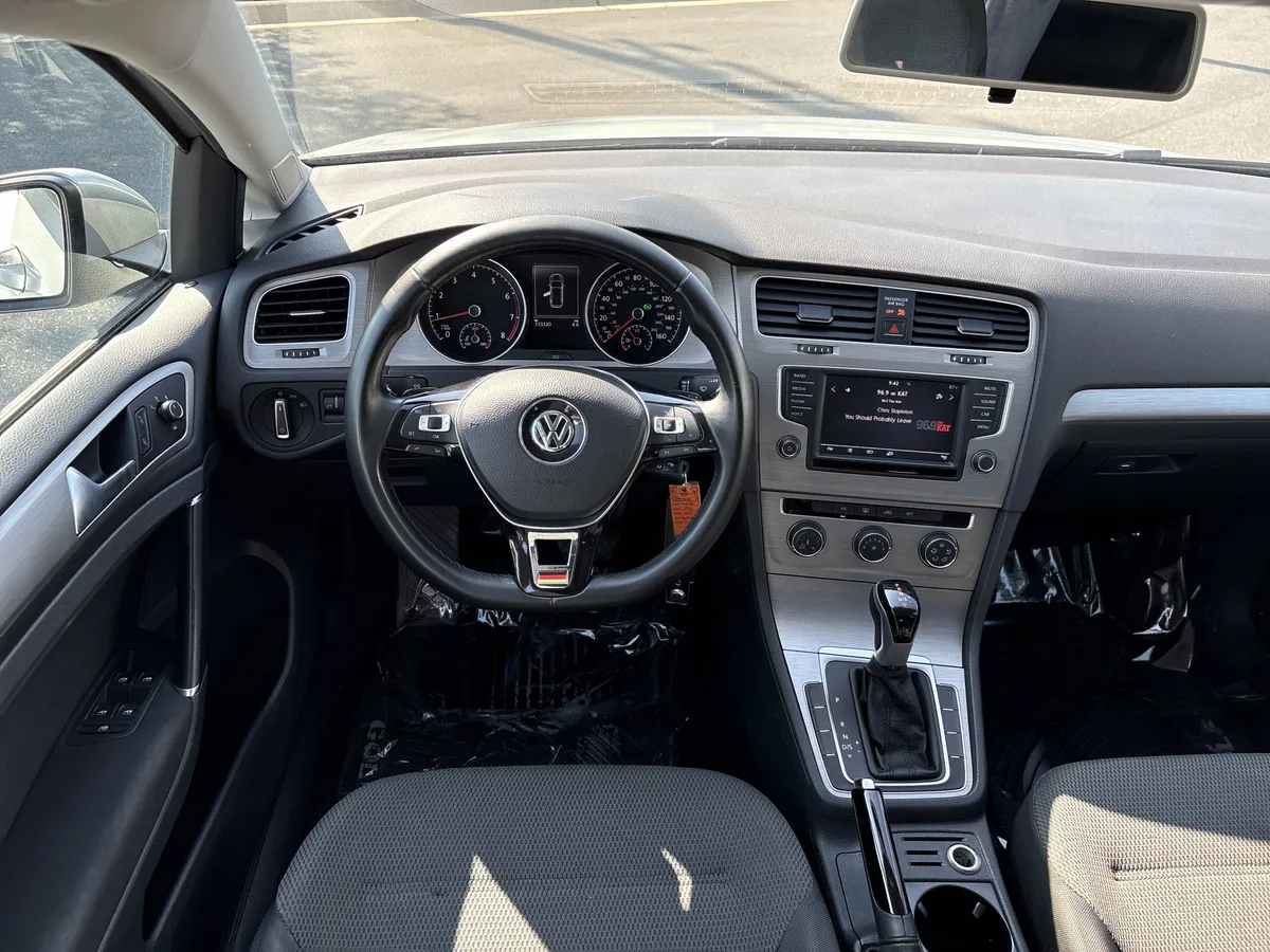 2016 Volkswagen Golf SportWagen TSI S thumbnail 17