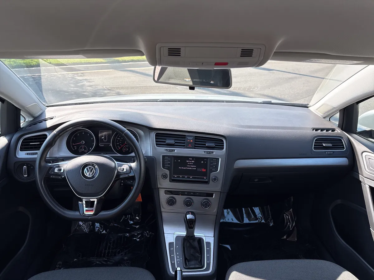 2016 Volkswagen Golf SportWagen TSI S thumbnail 18