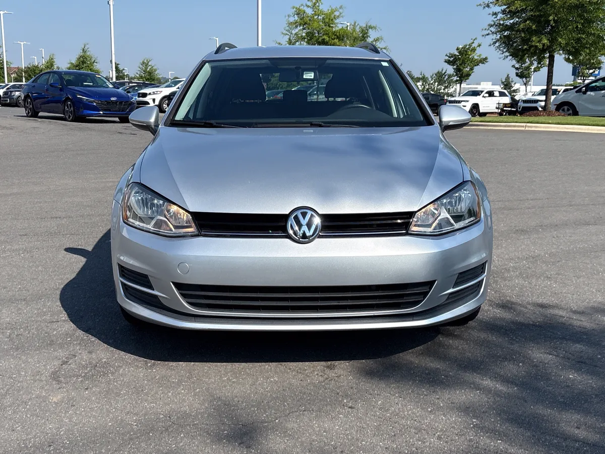 2016 Volkswagen Golf SportWagen TSI S thumbnail 2