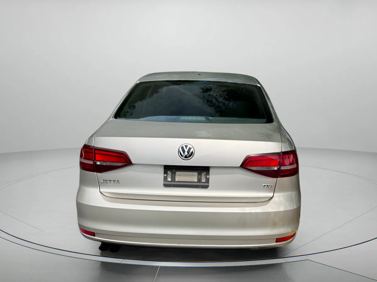 2016 Volkswagen Jetta Sedan 1.4T S thumbnail 4