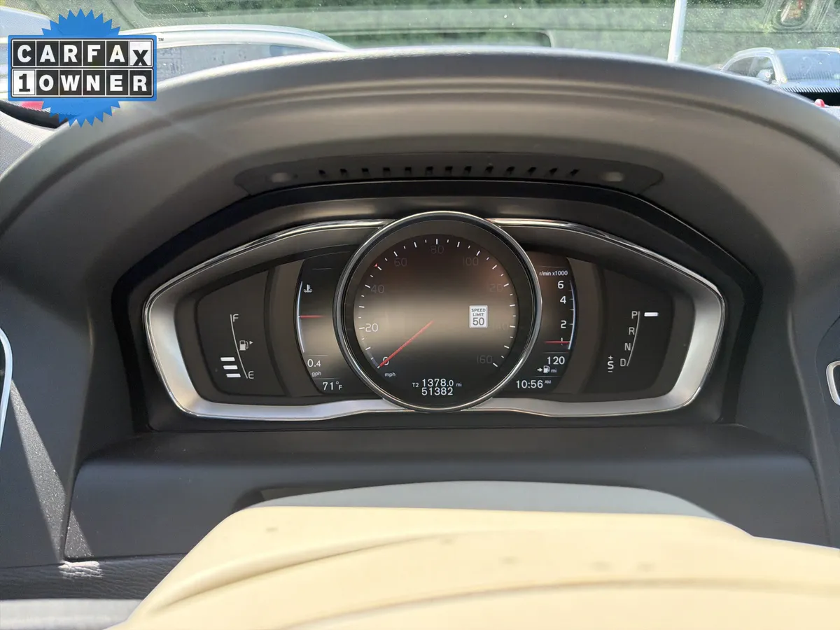 2016 Volvo XC60 T5 Drive-E Platinum thumbnail 20