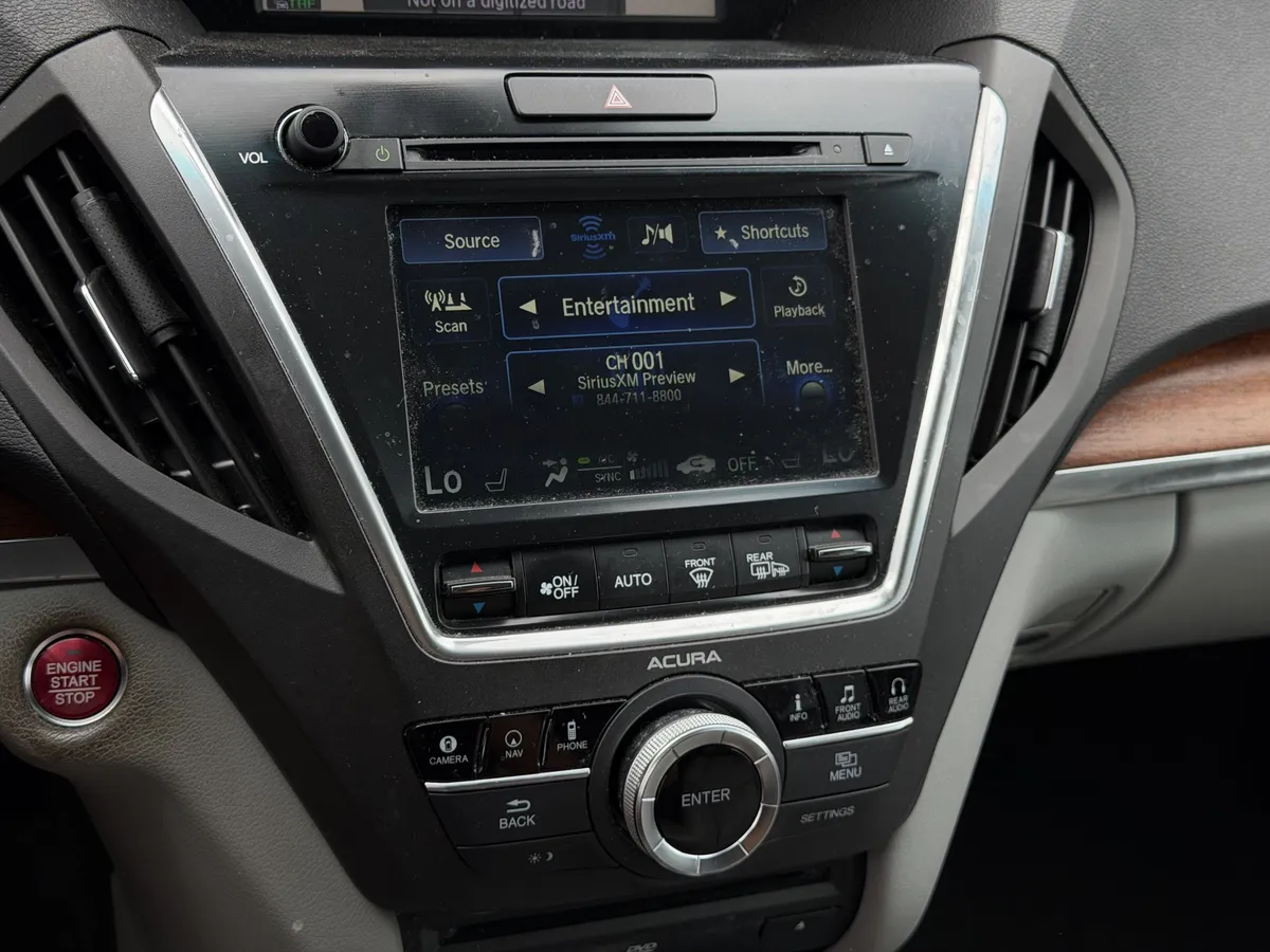 2017 Acura MDX w/Advance/Entertainment Pkg thumbnail 14
