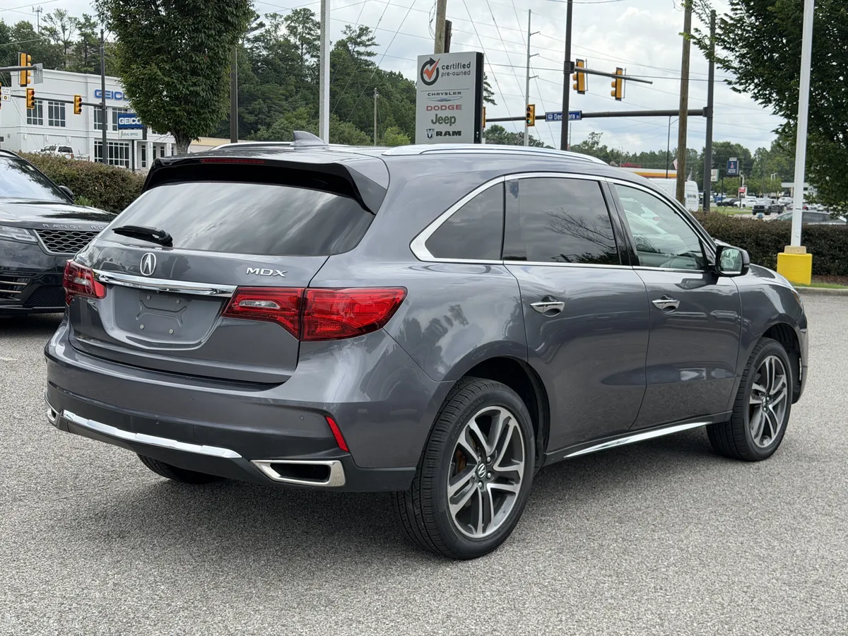 2017 Acura MDX w/Advance/Entertainment Pkg thumbnail 8