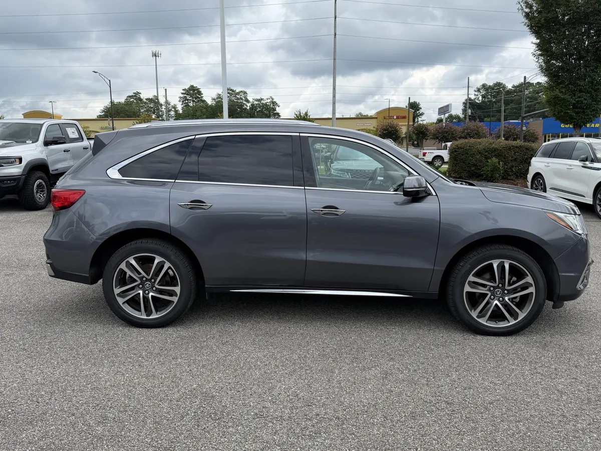 2017 Acura MDX w/Advance/Entertainment Pkg thumbnail 9