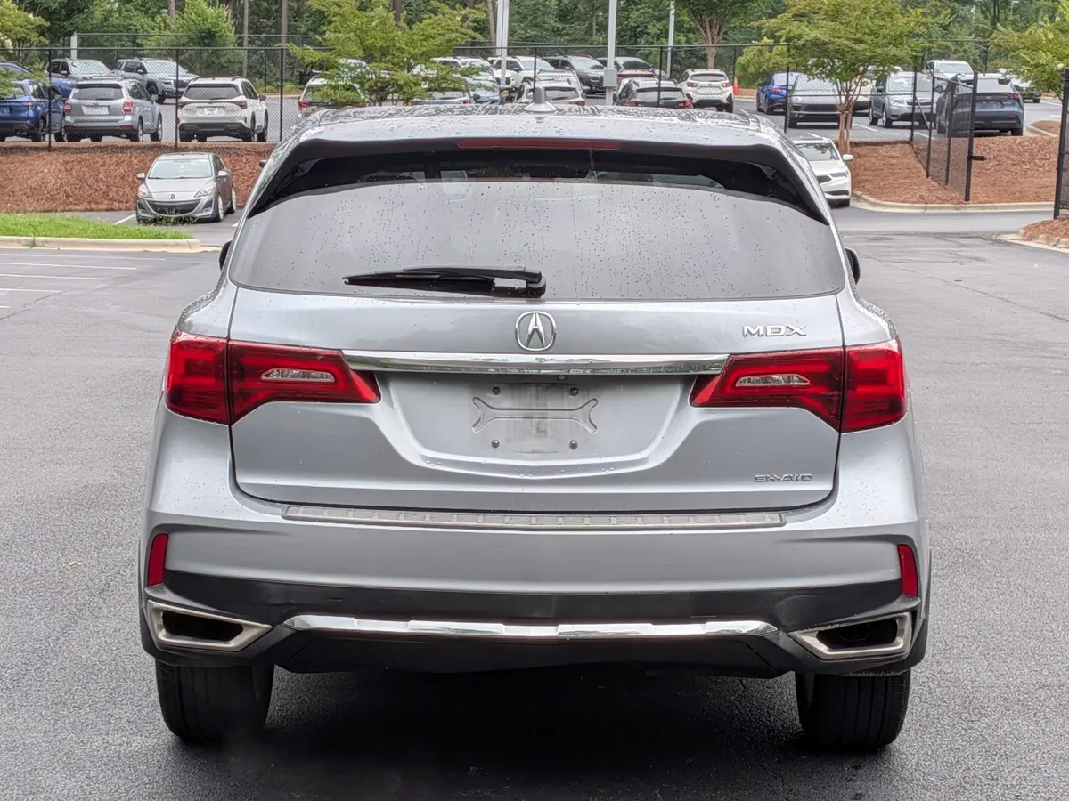2017 Acura MDX w/Technology Pkg thumbnail 8