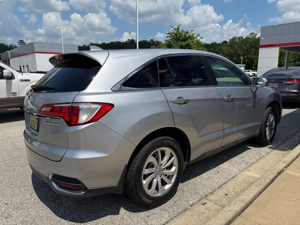 2017 Acura RDX thumbnail 3