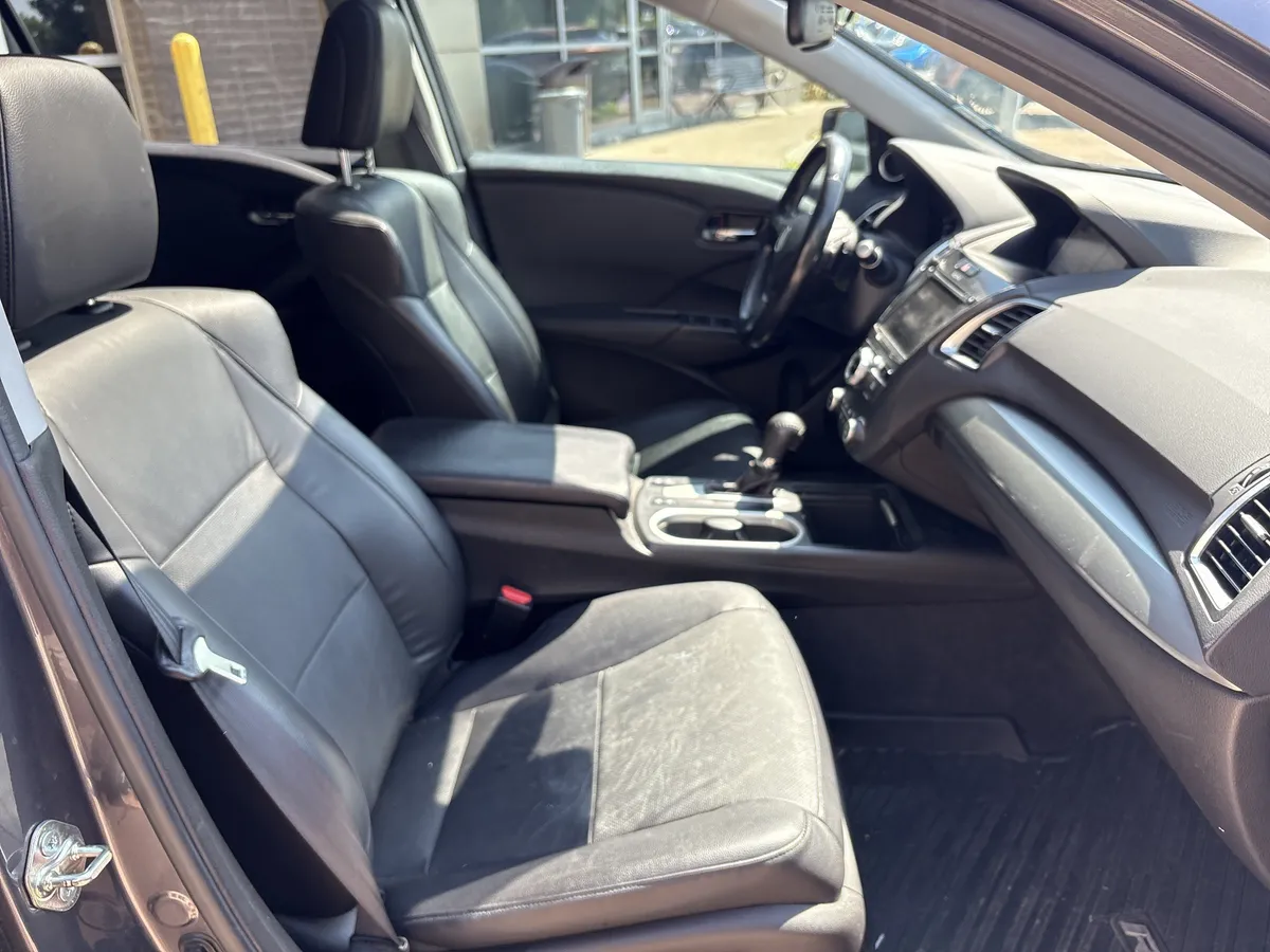 2017 Acura RDX w/Advance Pkg thumbnail 32