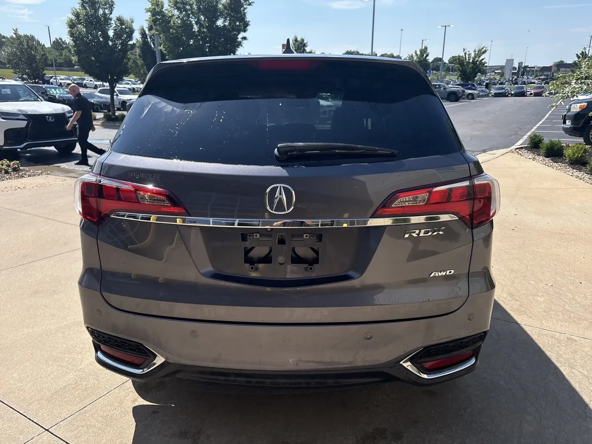 2017 Acura RDX w/Advance Pkg thumbnail 8