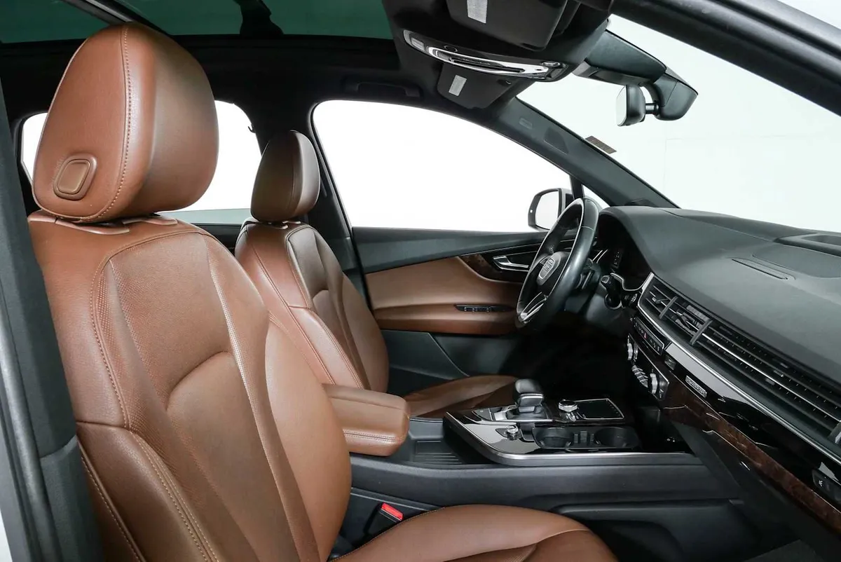 2017 AUDI Q7 Prestige thumbnail 24
