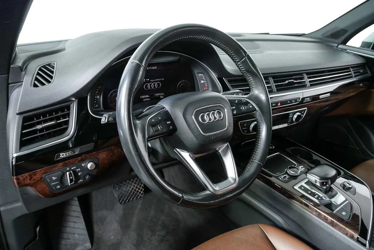 2017 AUDI Q7 Prestige thumbnail 4