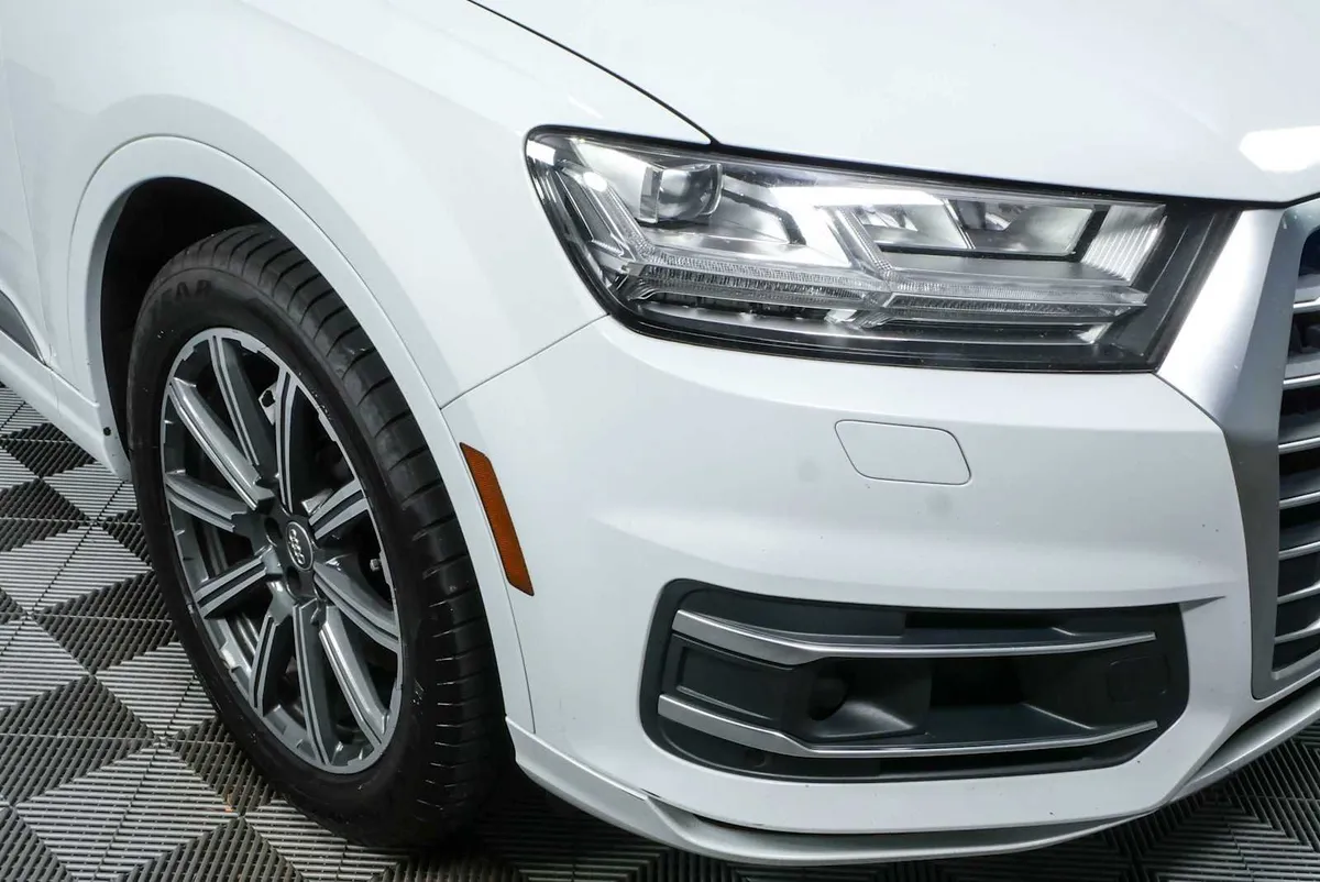 2017 AUDI Q7 Prestige thumbnail 40
