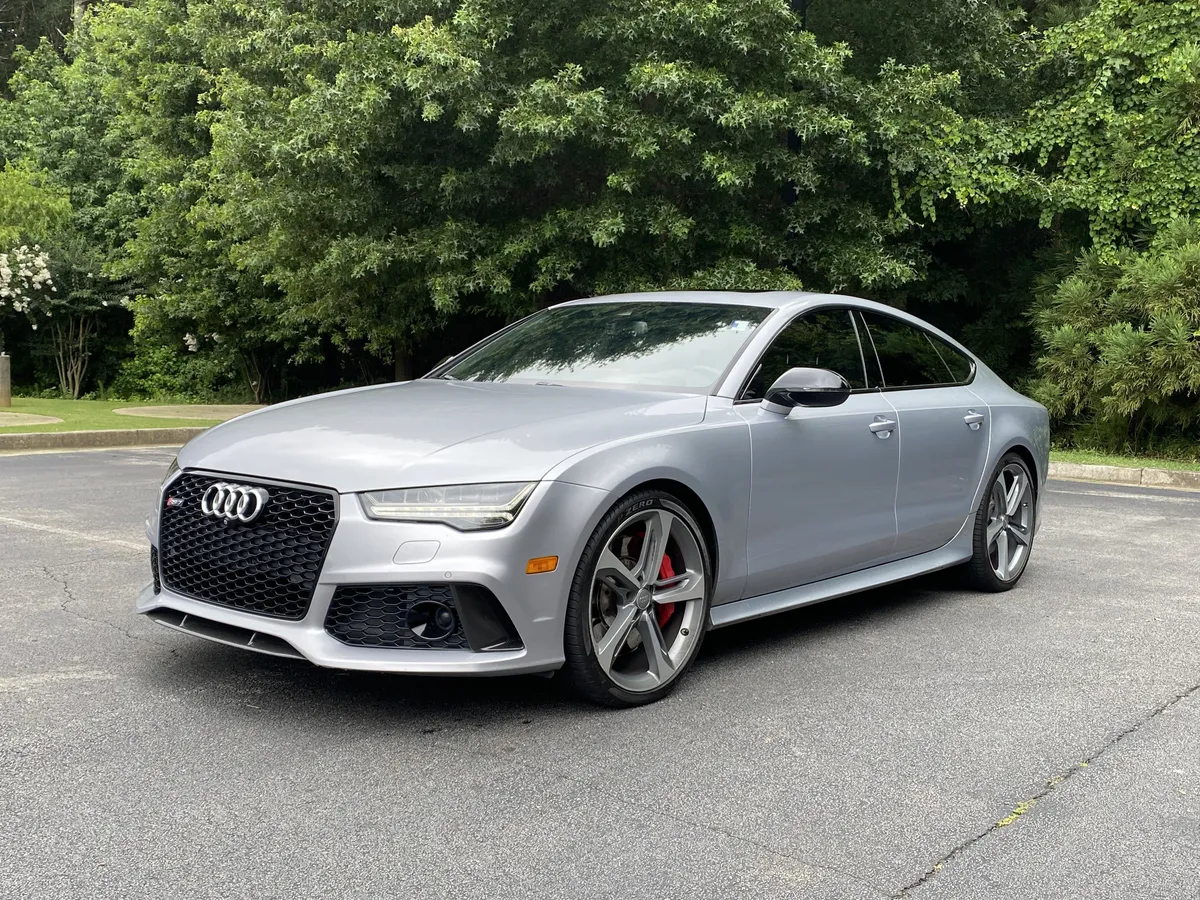 2017 Audi RS 7 Prestige thumbnail 4