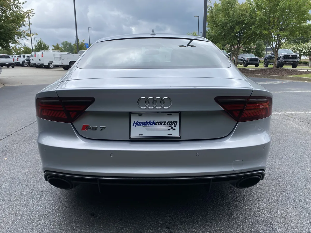 2017 Audi RS 7 Prestige thumbnail 7