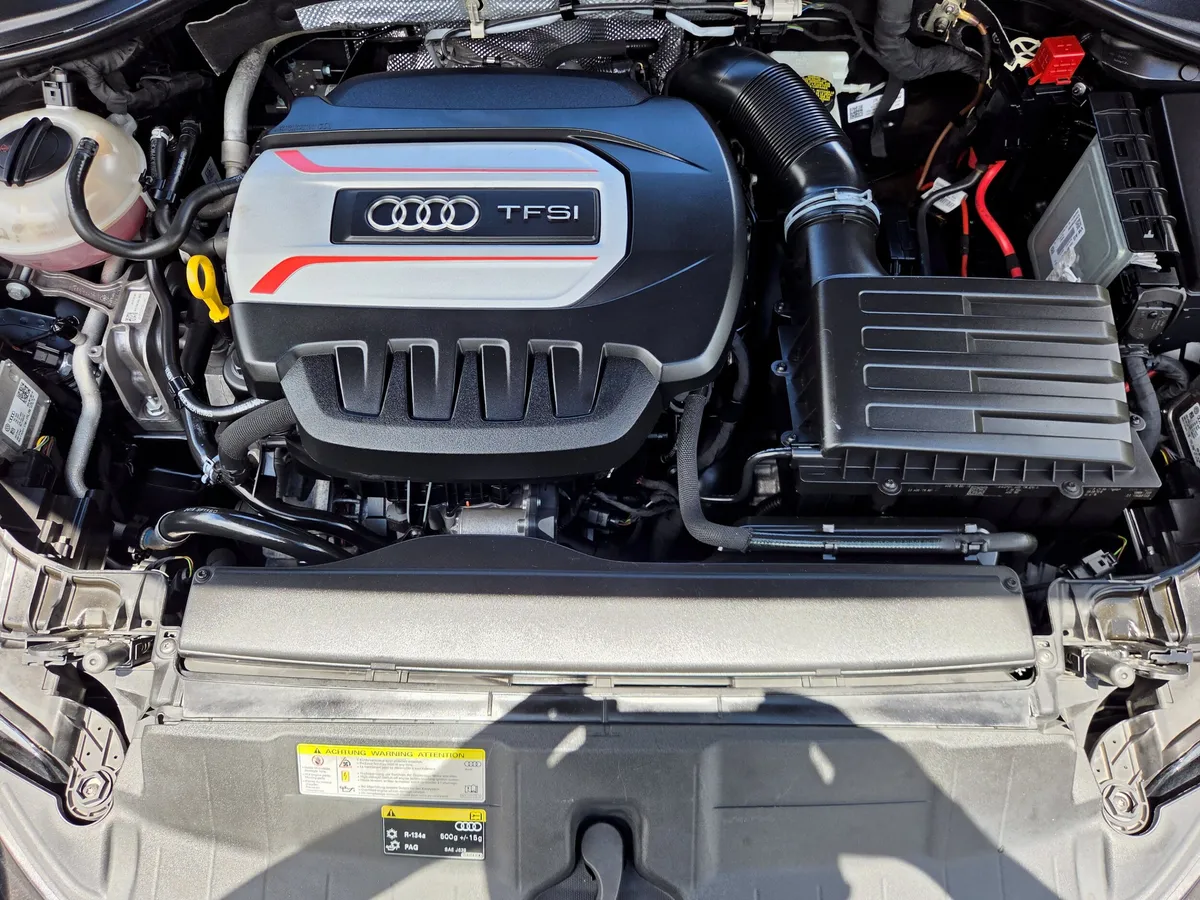 2017 Audi TTS 2.0T thumbnail 10