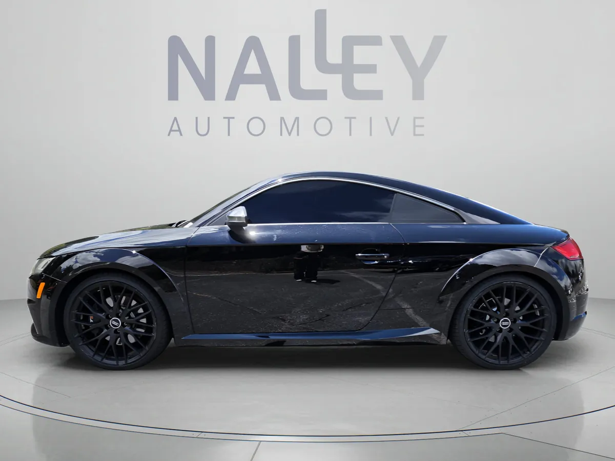 2017 Audi TTS 2.0T thumbnail 2