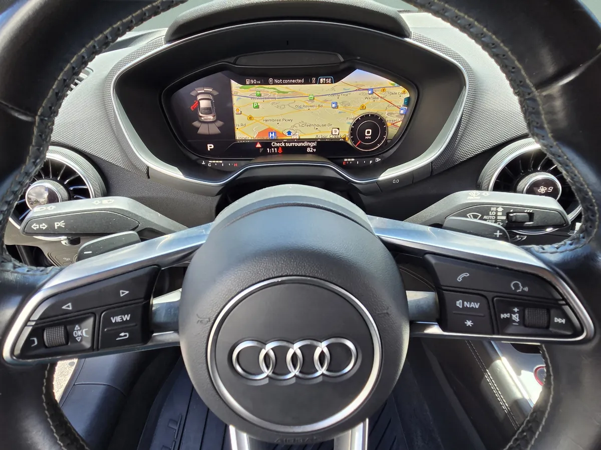 2017 Audi TTS 2.0T thumbnail 25